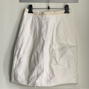 MALO Elegant White 100% Linen Skirt